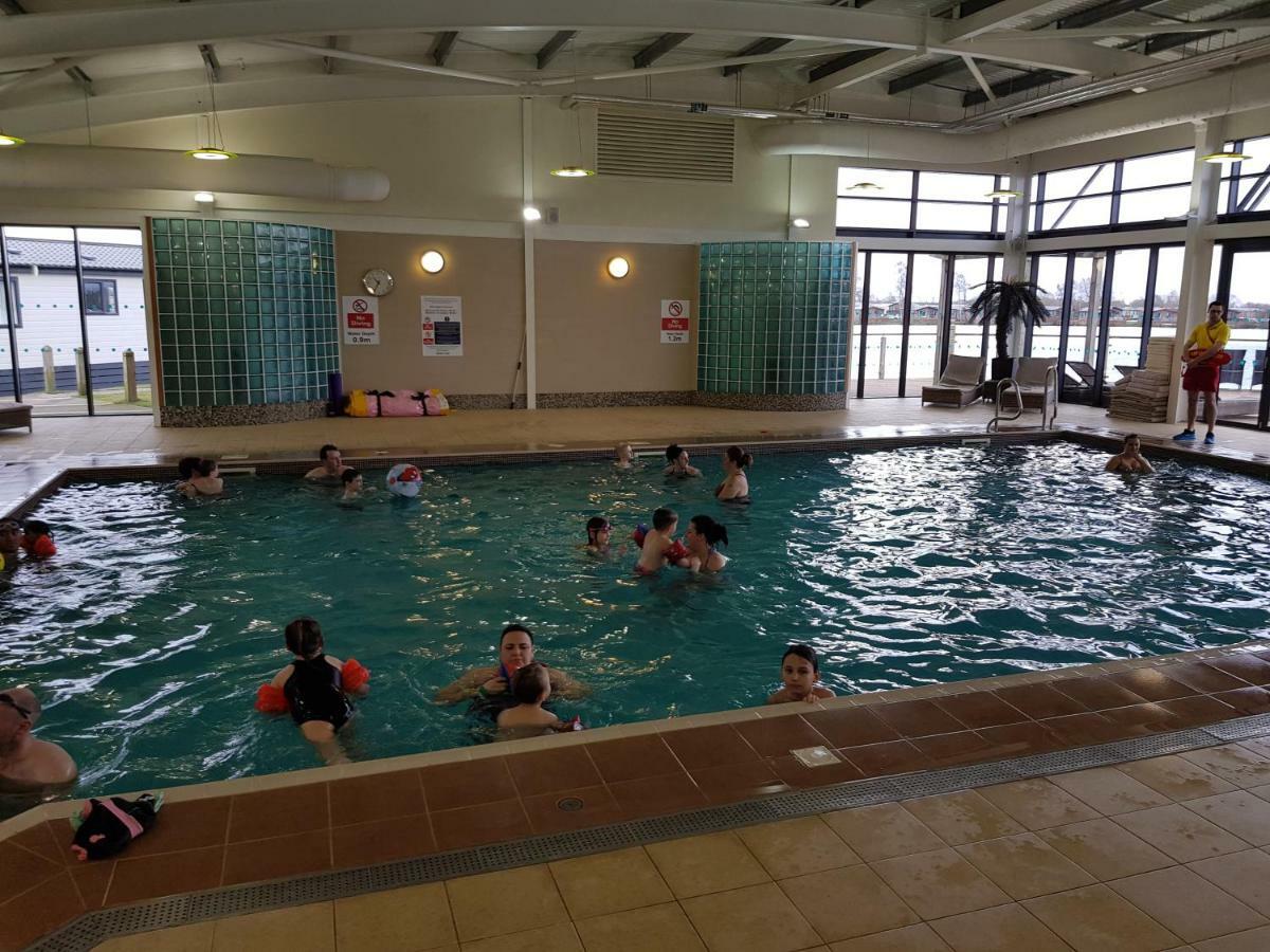 Hot Tub Hols 61 Kingfisher Court Hotel Tattershall Zewnętrze zdjęcie